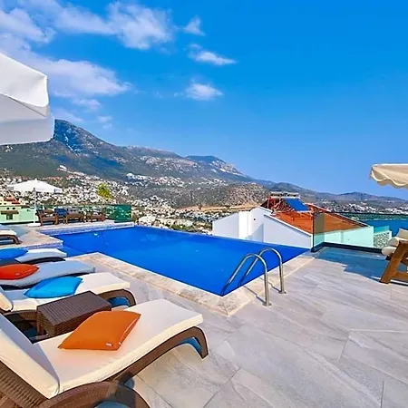 Sleeps 10 With Pool Air Con And Wifi *