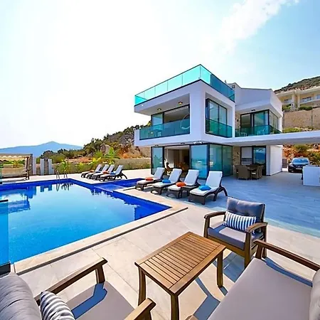 Sleeps 10 With Pool Air Con And Wifi Vila Kalkan