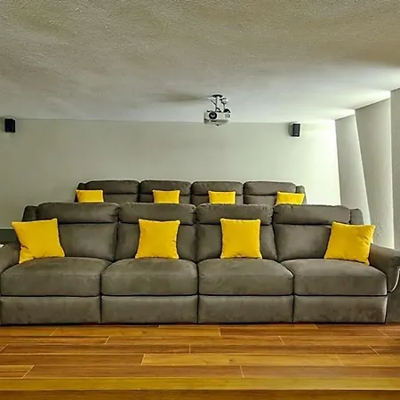 Vila Sleeps 10 With Pool Air Con And Wifi Kalkan
